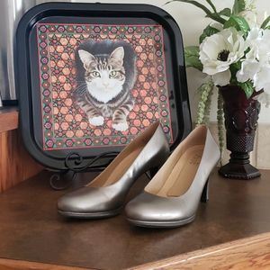 Pewter Platform Pumps for comfortable work days!